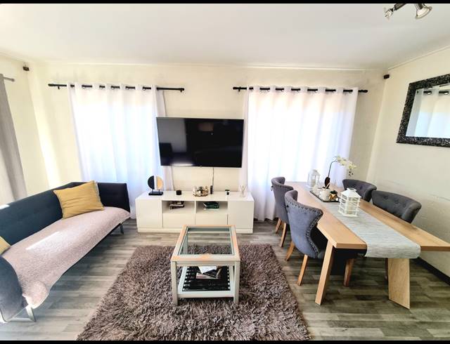2 BEDROOM APARTMENT FOR SALE IN JACKAL CREEK GOLF ESTATE